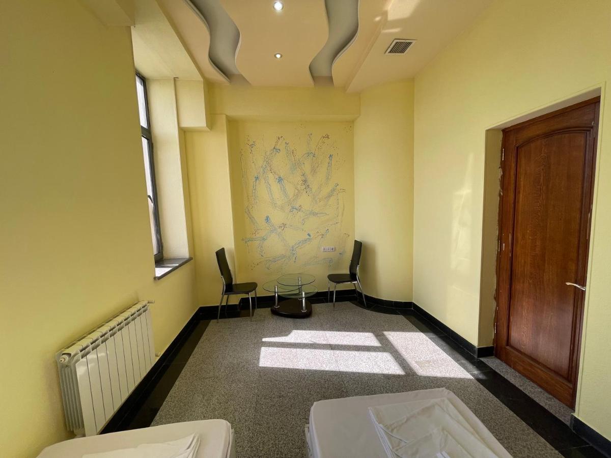 Joy Hotel Apartament Erywań Zewnętrze zdjęcie